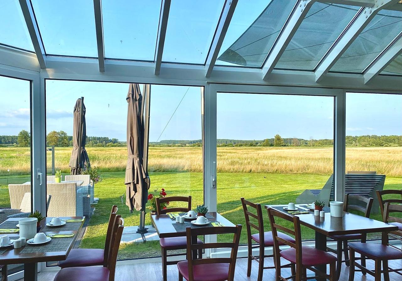 Hotel Am Mueritz-Nationalpark Waren  Dış mekan fotoğraf