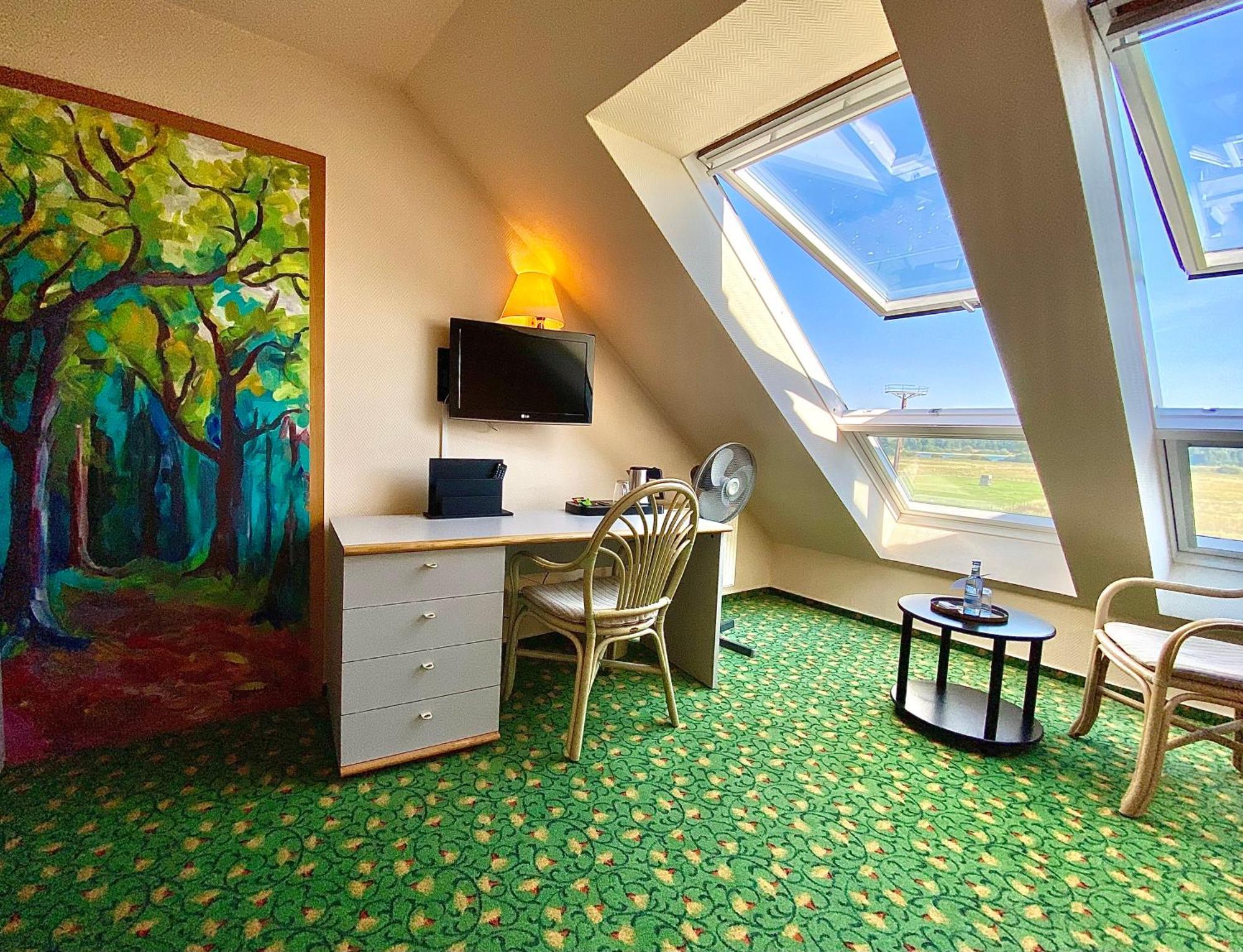 Hotel Am Mueritz-Nationalpark Waren  Oda fotoğraf